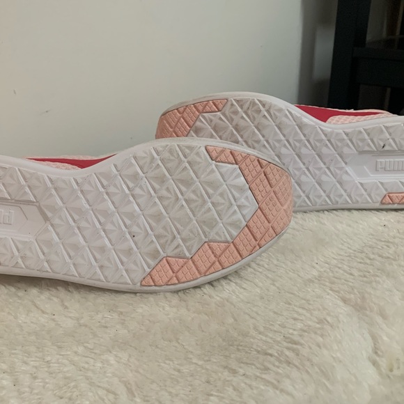 Puma Girls Memory Foam Sneakers - Picture 5 of 7